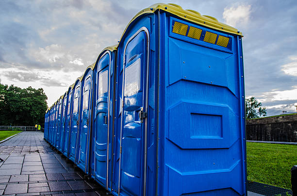 Portable Toilet Options We Offer in Lake Arrowhead, ME